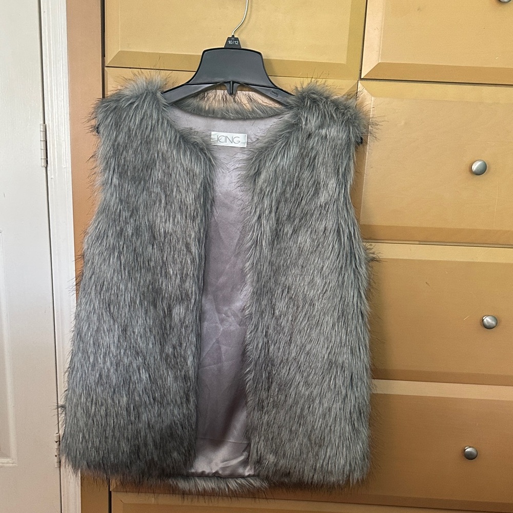 Icing Gray Faux Fur Sweater Vest